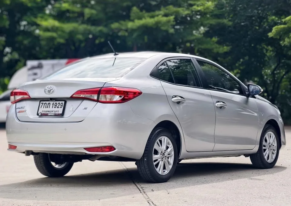 2018 Toyota Yaris ATIV III 3