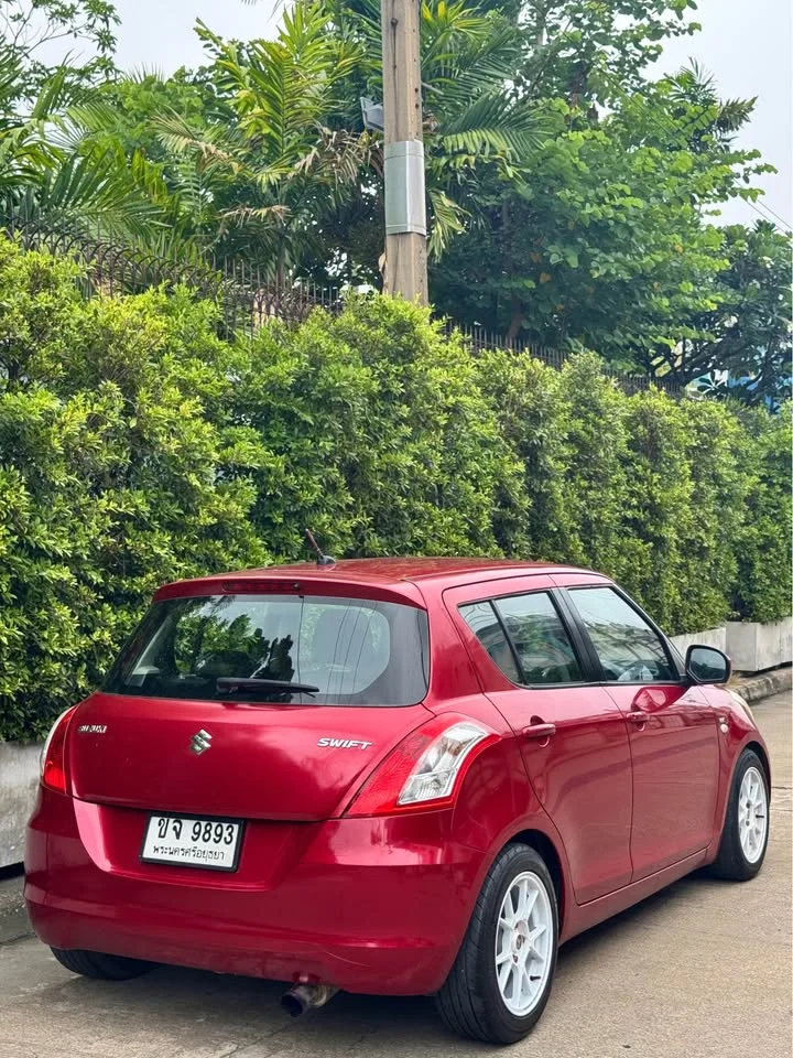 2012 Suzuki Swift II 2