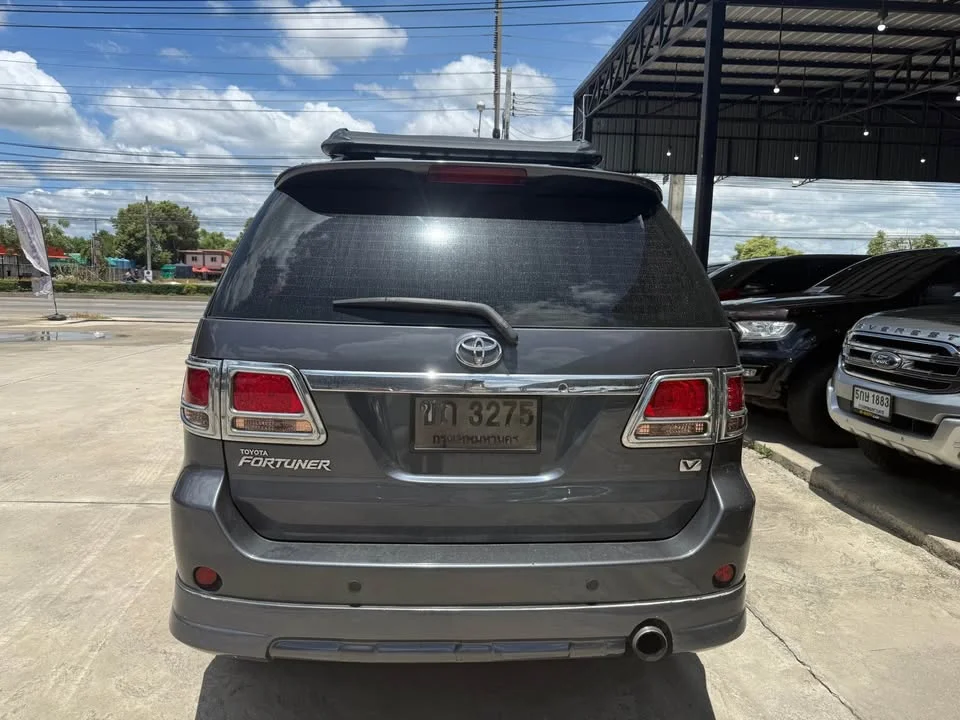 2007 Toyota Fortuner I 3