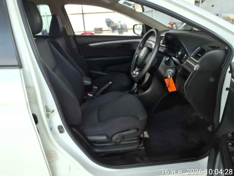 2016 Suzuki Ciaz 3
