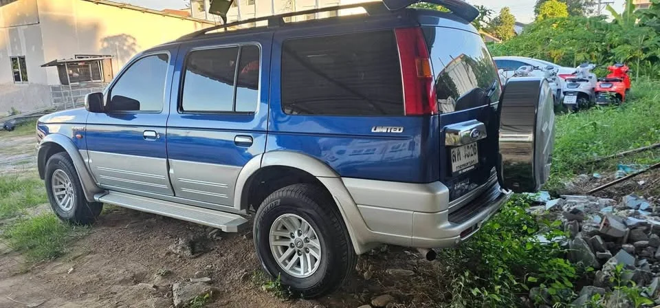 2006 Ford Everest I 3