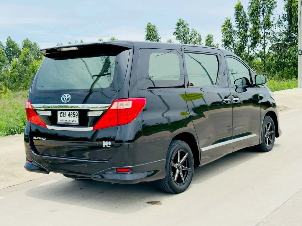 2013 Toyota Alphard, Vellfire II (AH20) 3