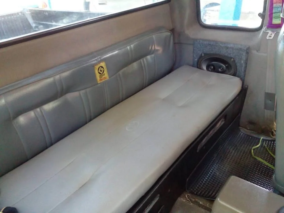 1996 Isuzu TFR III 3