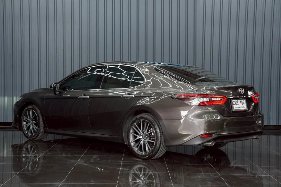 2021 Toyota Camry VIII (XV70) 3