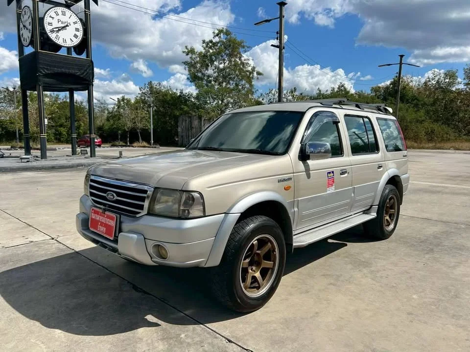 2003 Ford Everest I 3