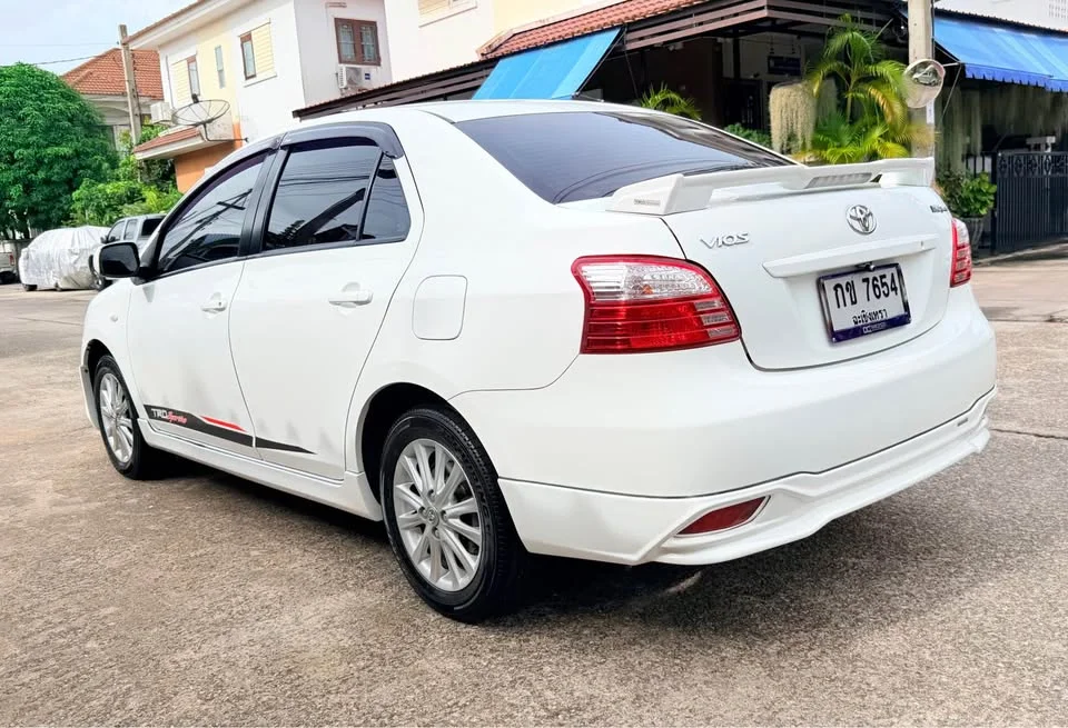 2010 Toyota Vios II 3