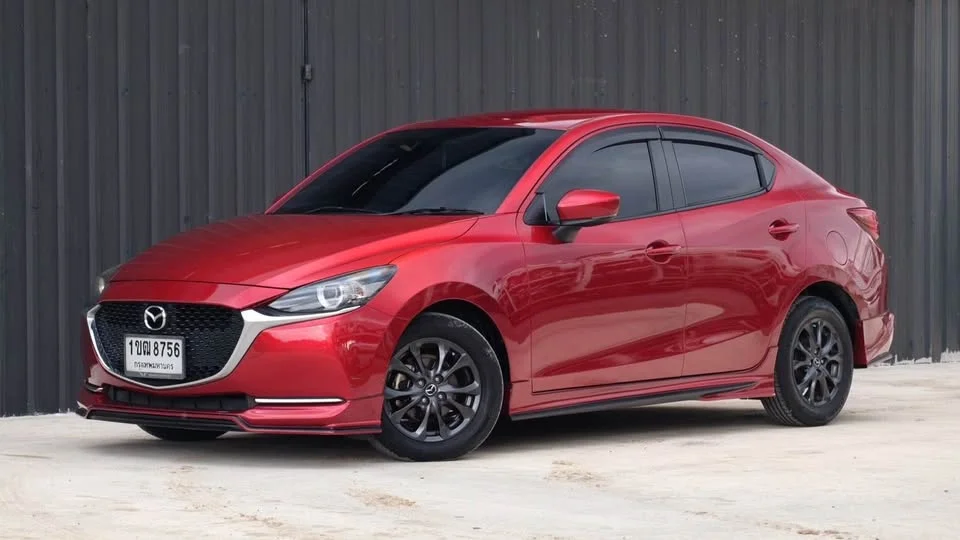 2020 Mazda 2 III 2