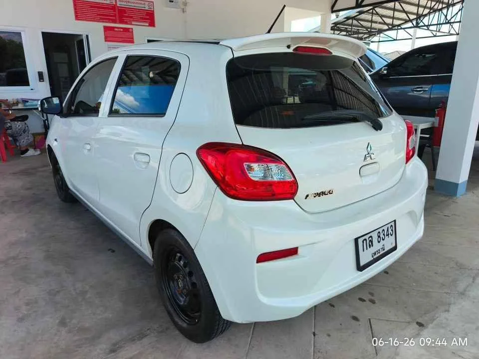 2016 Mitsubishi Mirage VI 3