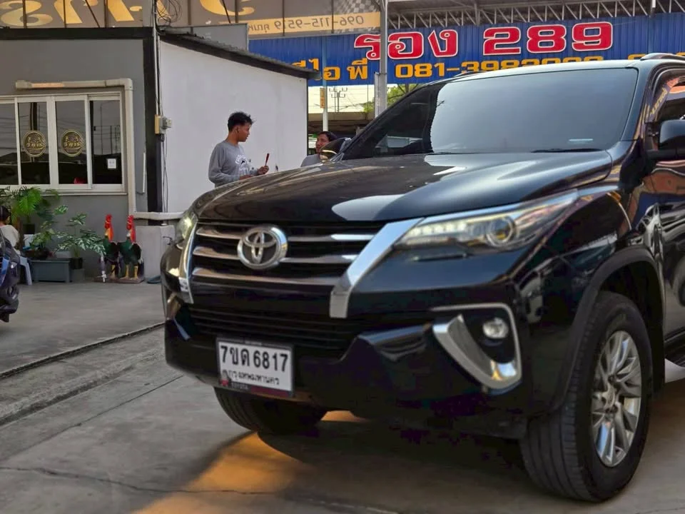 2018 Toyota Fortuner II 3