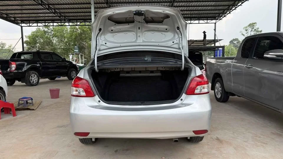 2010 Toyota Vios II 3