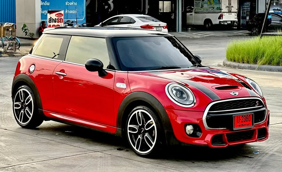 2016 Mini Hatch  III 2