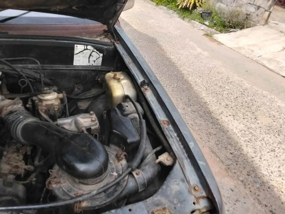 1994 Isuzu TFR III 2