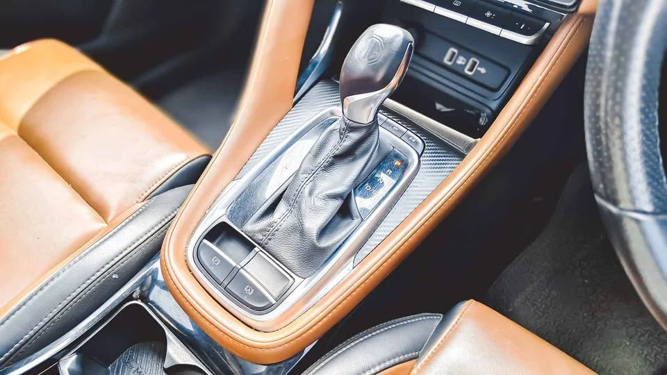 2023 MG ZS 2