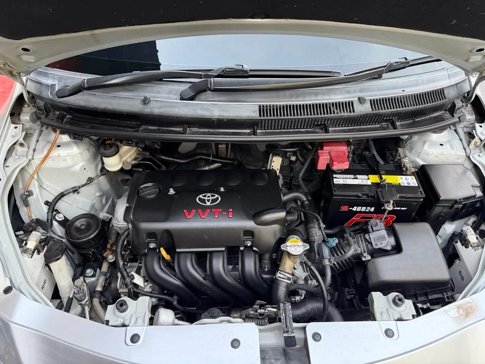 2010 Toyota Vios II 3