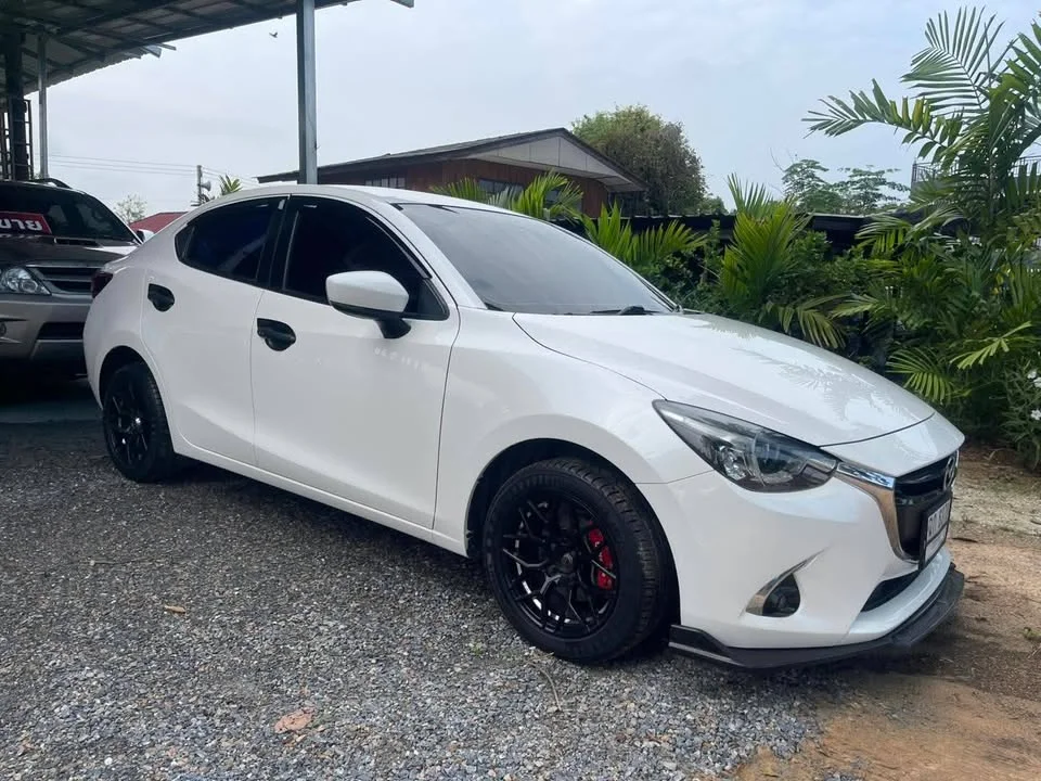 2017 Mazda 3 III 2