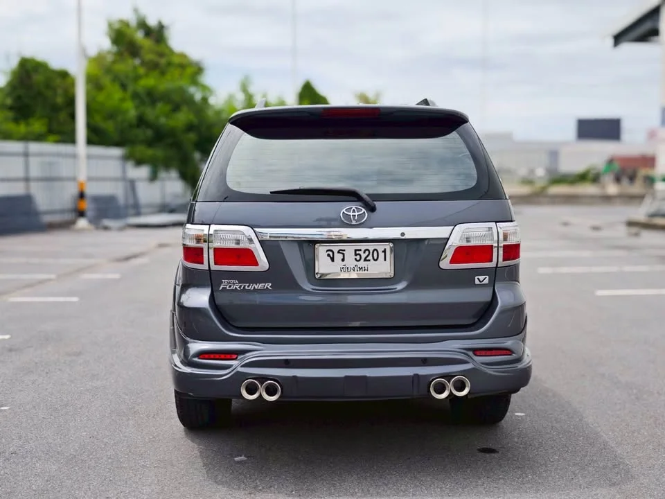 2009 Toyota Fortuner I 2