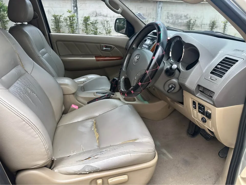 2009 Toyota Fortuner I 3