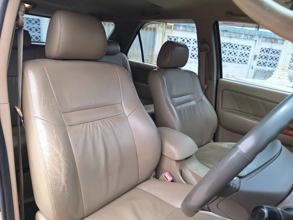 2009 Toyota Fortuner I 3