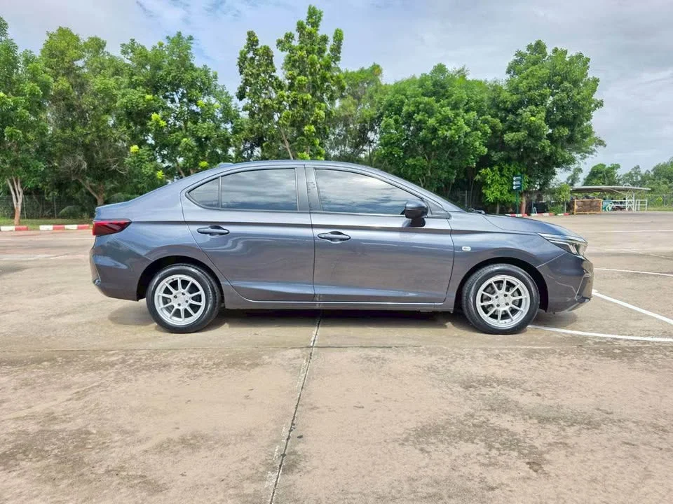 2022 Honda City VII 3