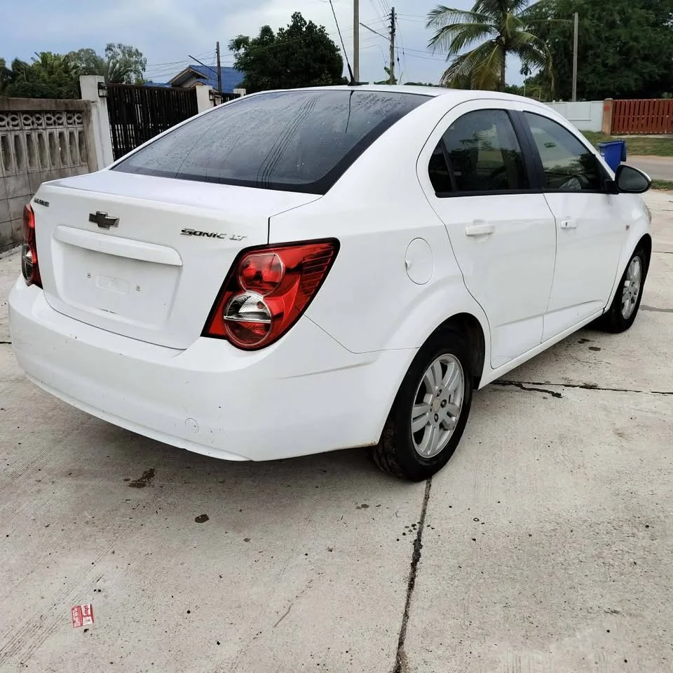 2013 Chevrolet Sonic 2