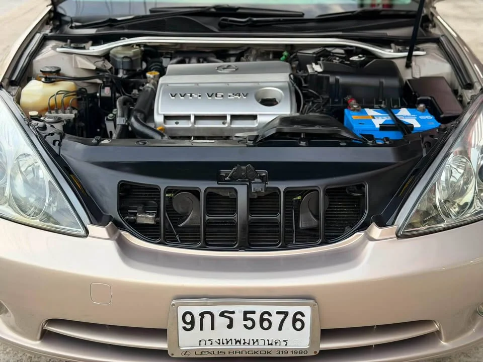 2005 Lexus ES IV 2