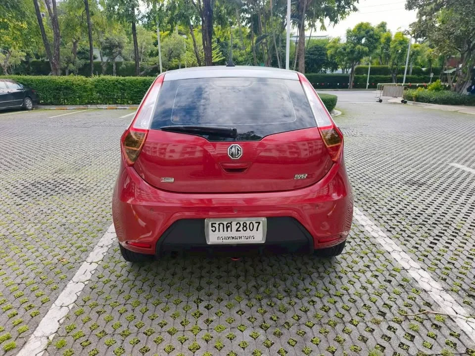 2016 MG 3 II 3