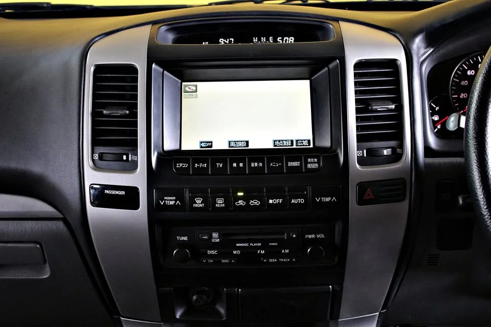 2011 Toyota Land Cruiser Prado J120 2
