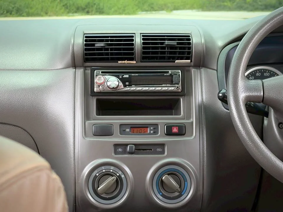 2009 Toyota Avanza I 2