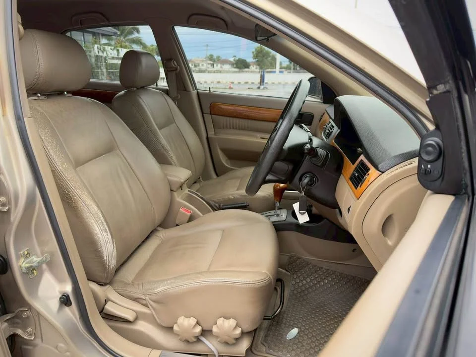 2004 Chevrolet Optra 3