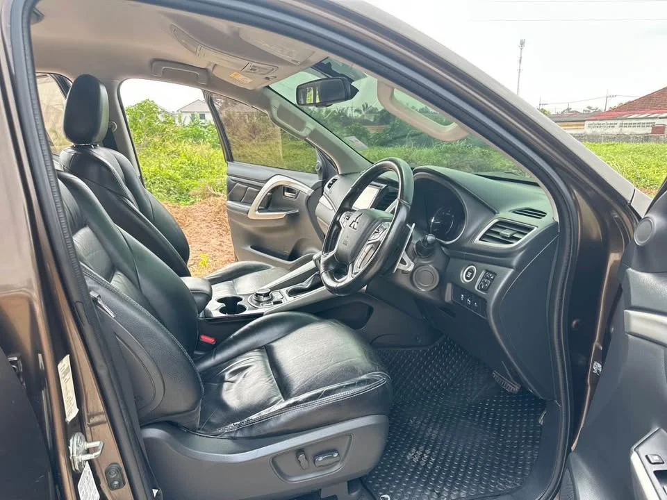 2017 Mitsubishi Pajero Sport III 2
