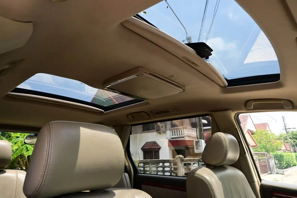 2005 Toyota Alphard, Vellfire I (AH10) 2