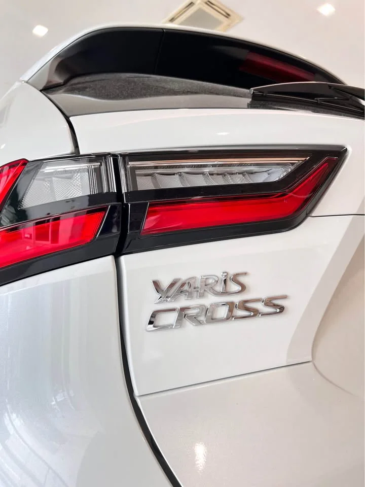 2026 Toyota Yaris Cross AC200 2