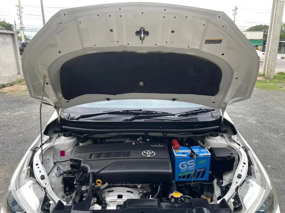 2015 Toyota Yaris III 3