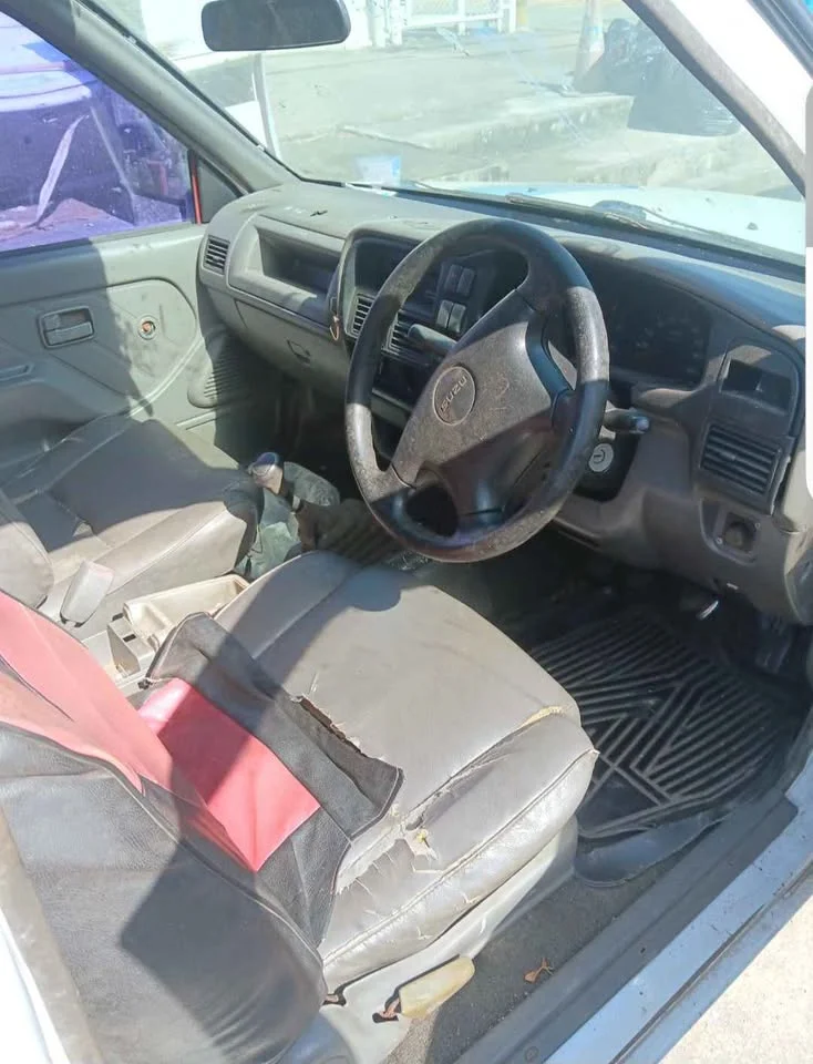 2001 Isuzu Faster Dragon Eyes III 3