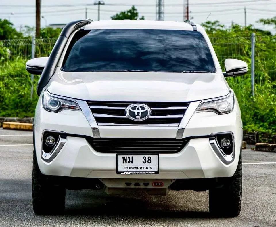 2018 Toyota Fortuner II 3