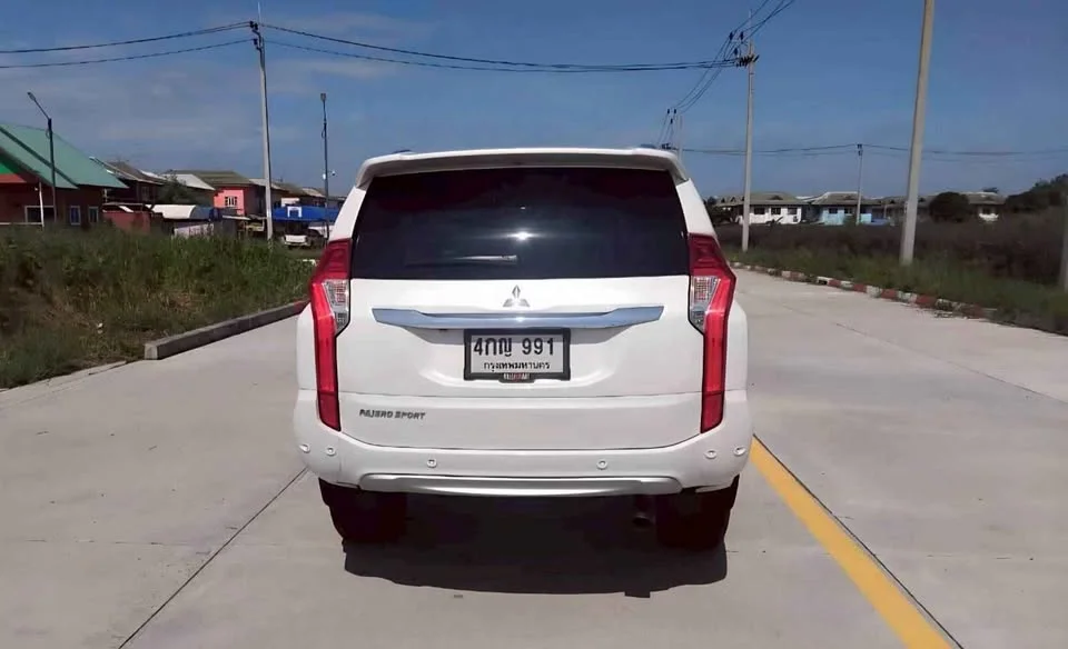 2018 Mitsubishi Pajero Sport III 3