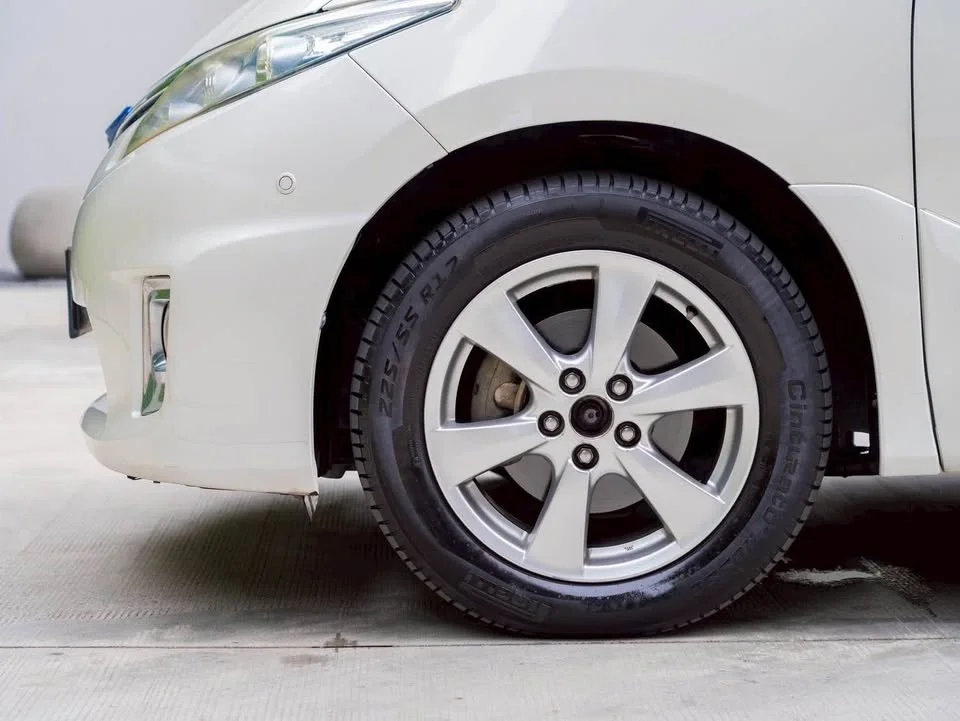 2010 Toyota Estima III 3