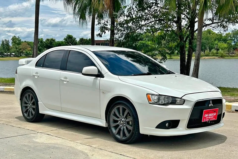 2013 Mitsubishi Lancer IX 3
