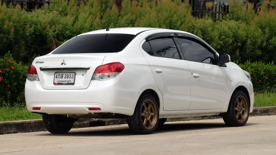 2016 Mitsubishi Attrage VI 3