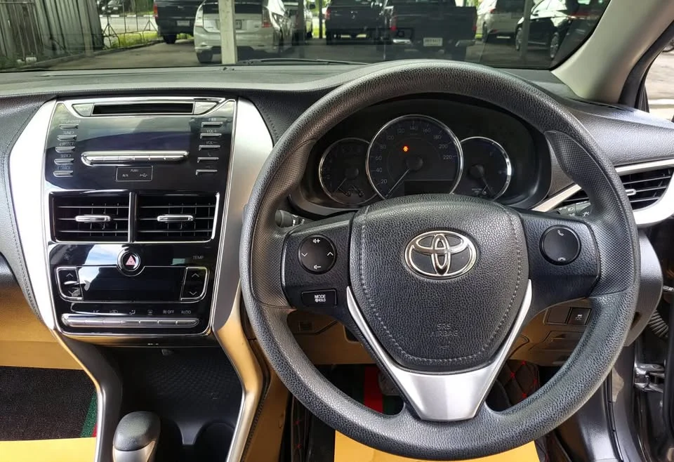2019 Toyota Yaris ATIV III 3
