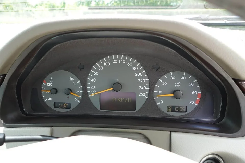 2002 Benz E-Class W210 2