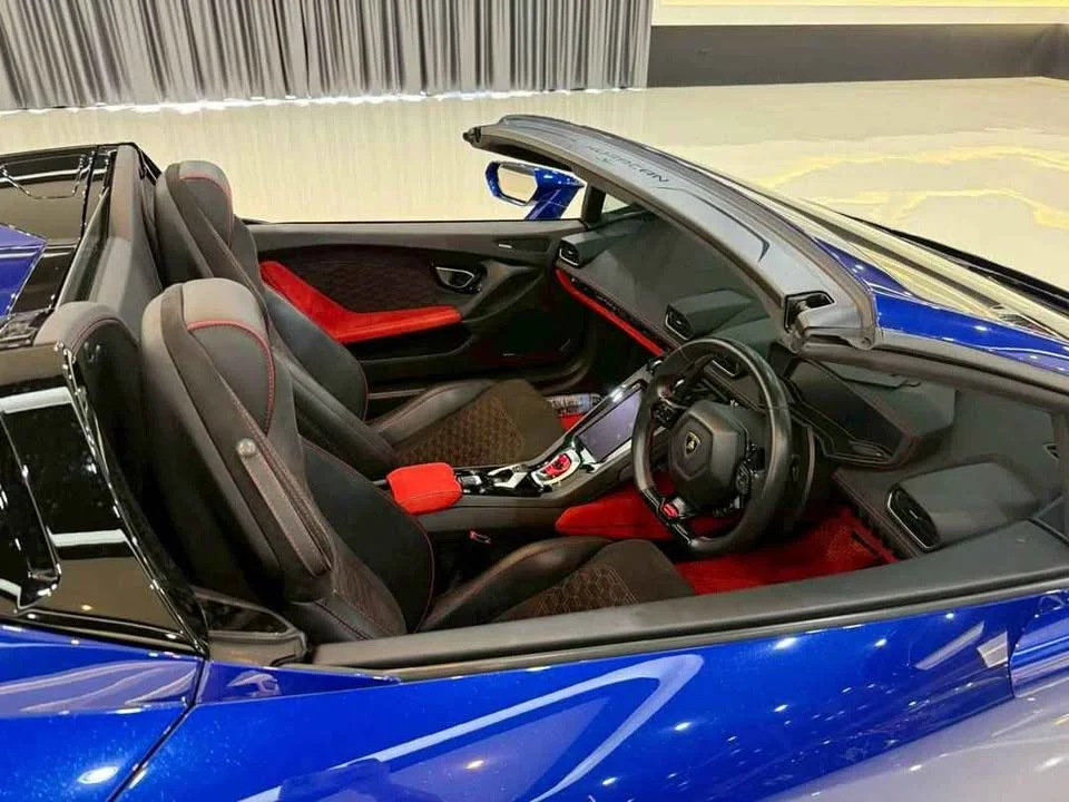 2020 Lamborghini Huracan 3
