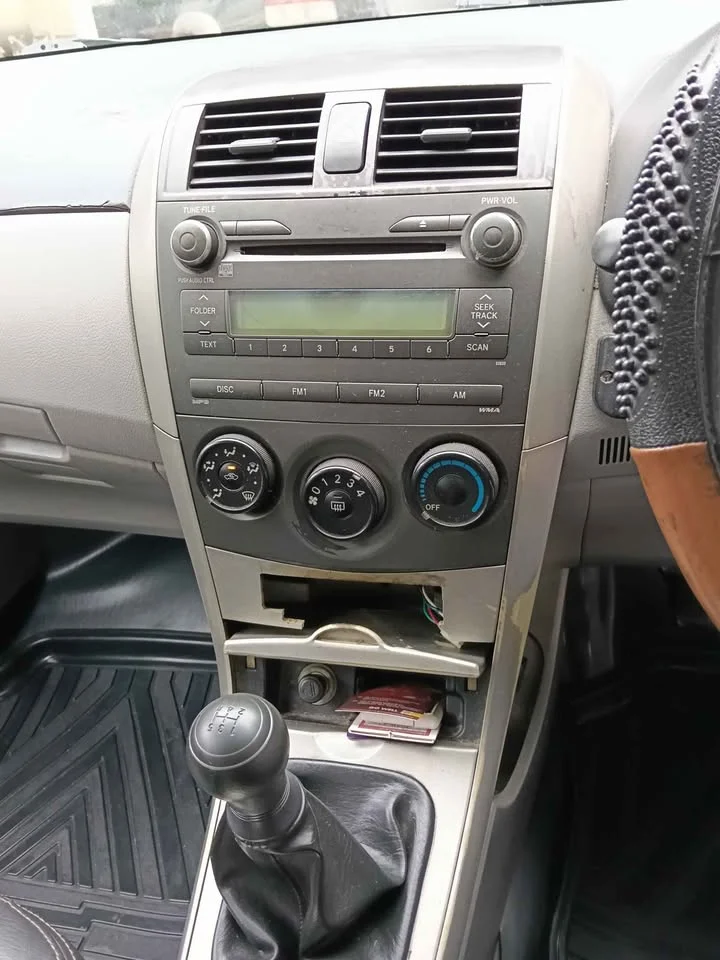 2008 Toyota Corolla Altis X (E140) 3