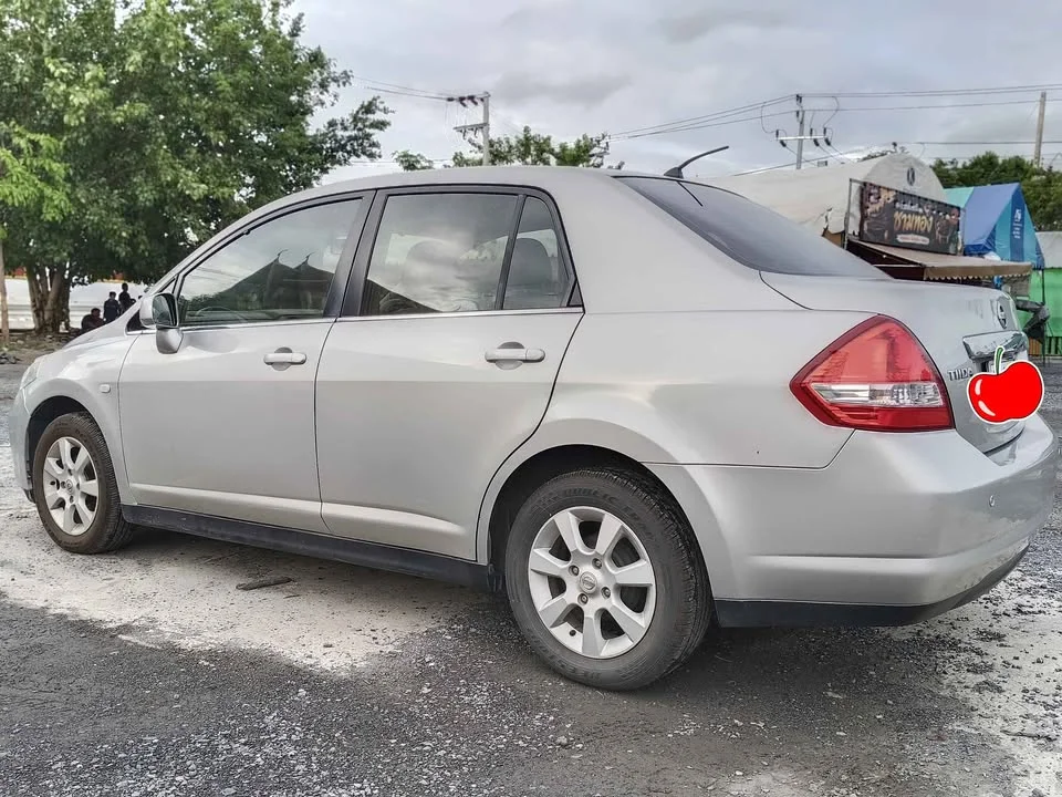 2008 Nissan Tiida I (C11) 3