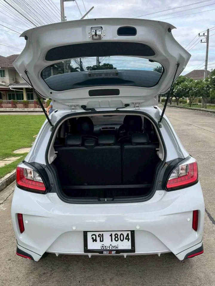 2019 Mitsubishi Mirage VI 3