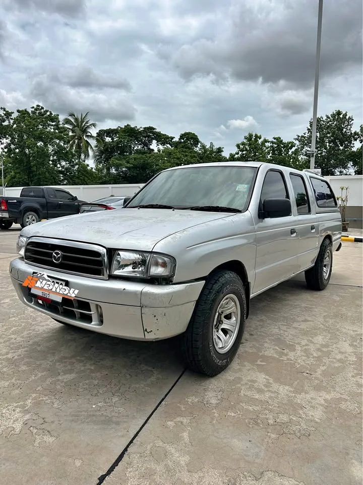 2003 Mazda 2500 Fighter V 3
