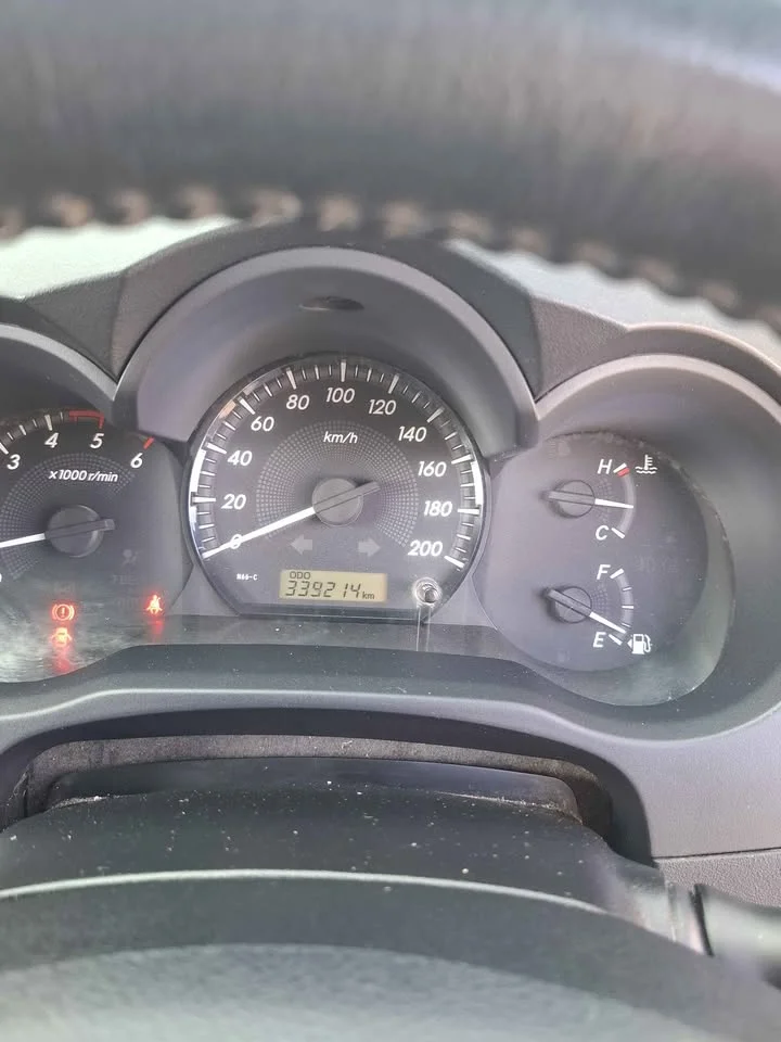 2013 Toyota Hilux VII 2
