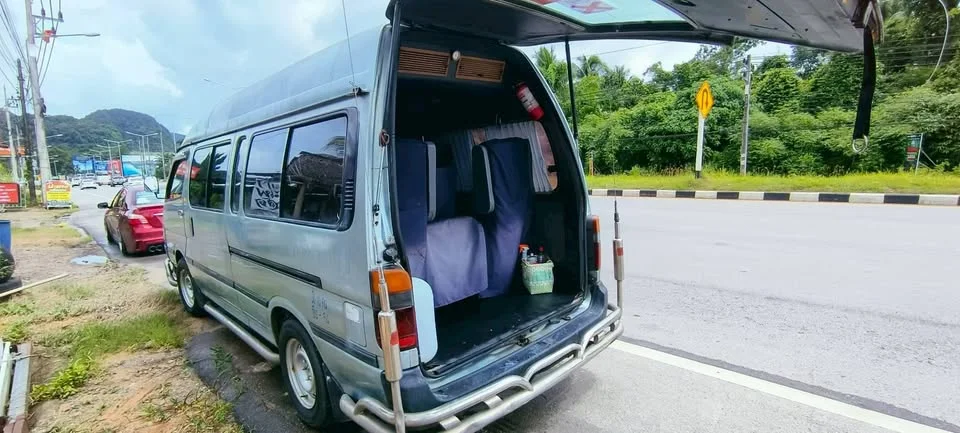 2004 Toyota Commuter IV (H100) 3