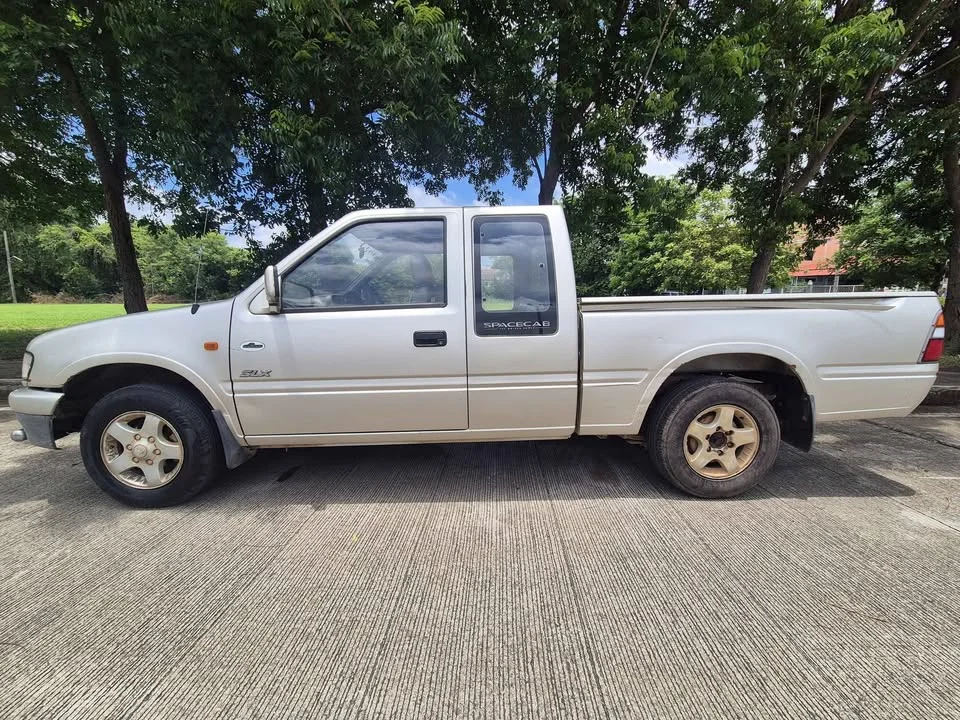 2002 Isuzu Faster Dragon Eyes III 2