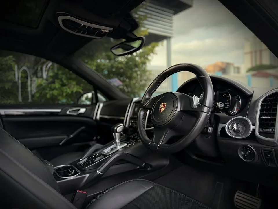 2014 Porsche Cayenne II 2
